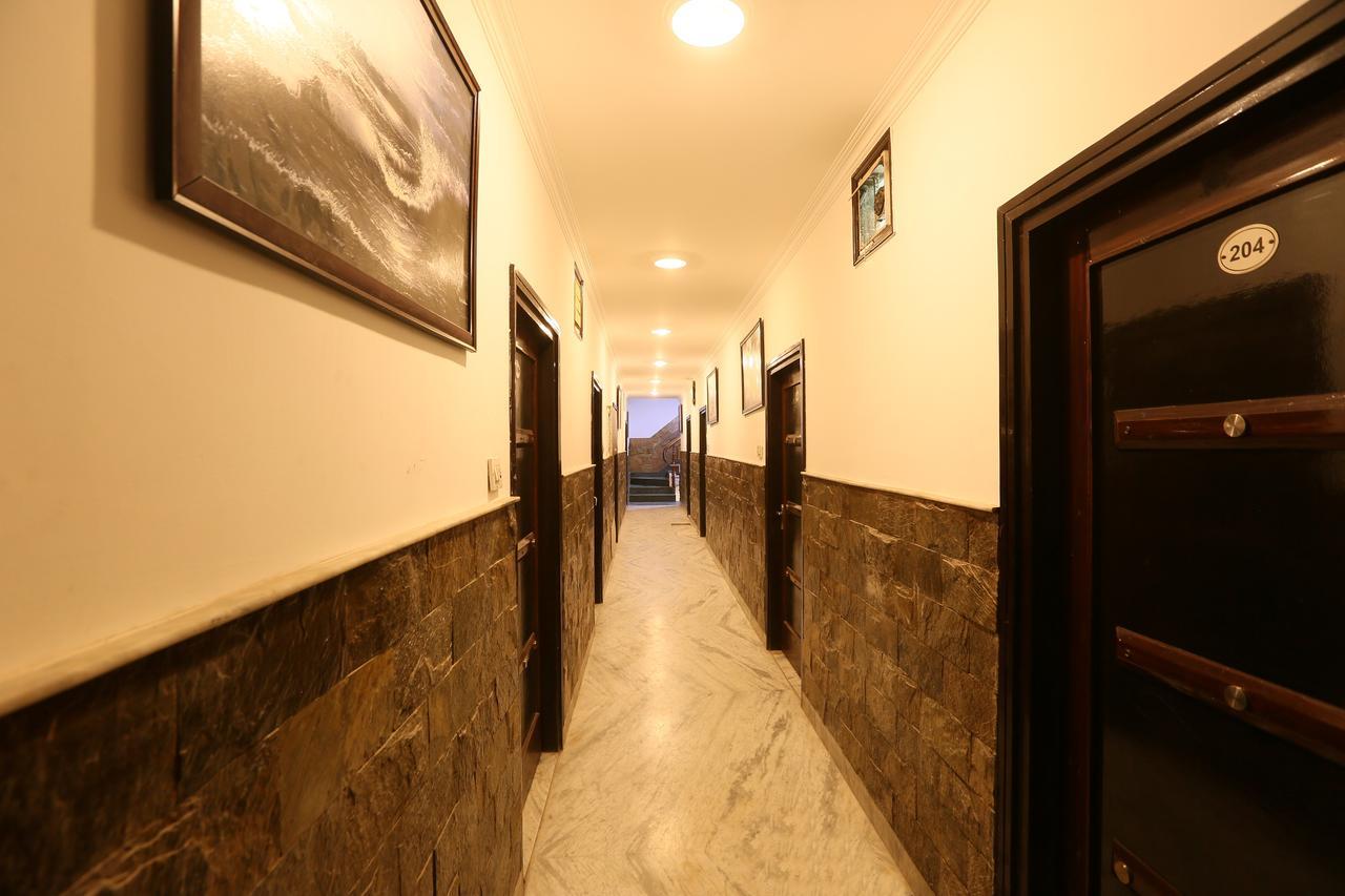 Hotel Katra Residency Zewnętrze zdjęcie
